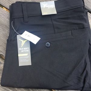 Men’s Slim Go-Dry Performance Flex Pants, 33x34